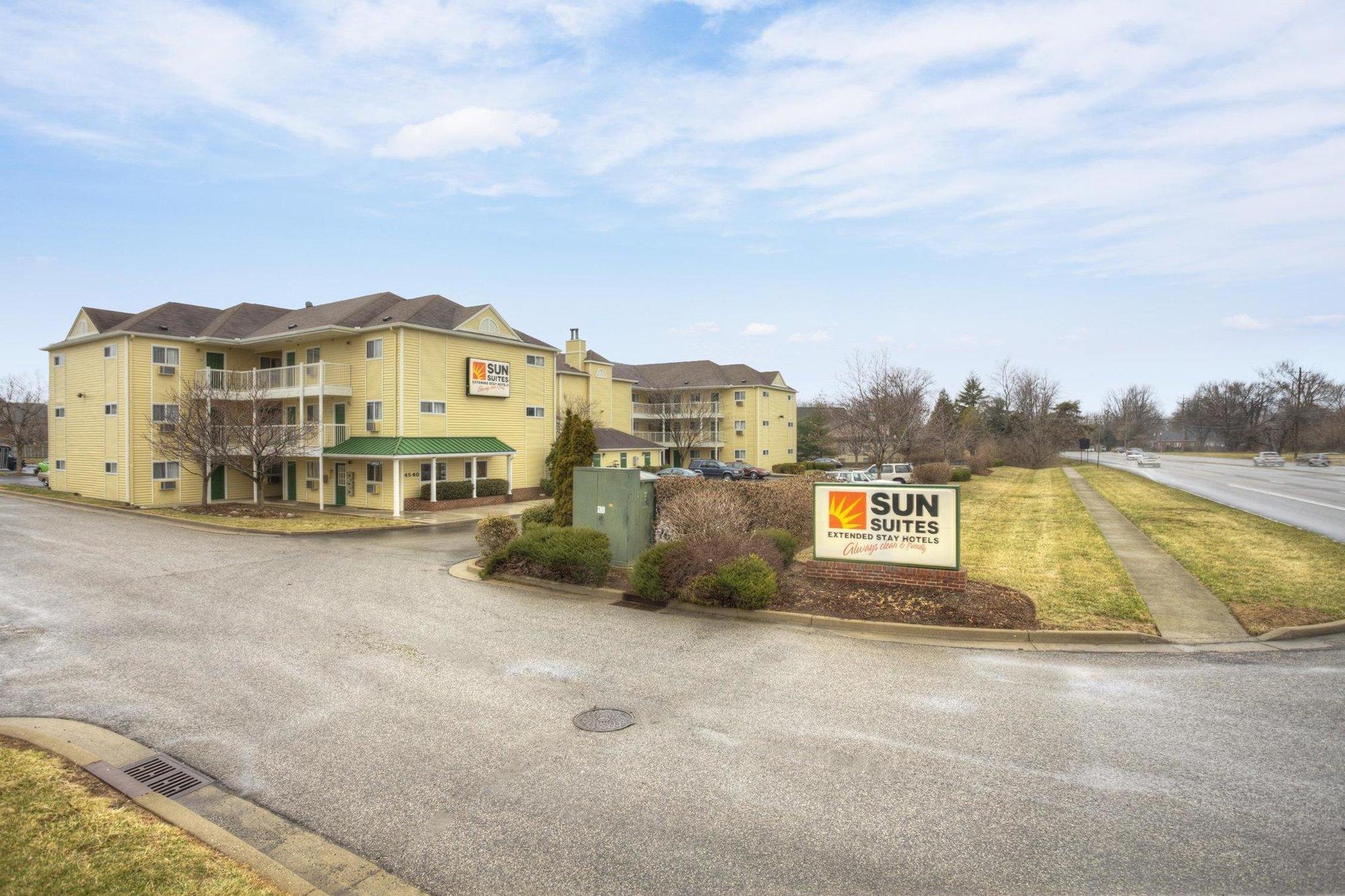 Hometowne Studios By Red Roof Louisville Exterior foto